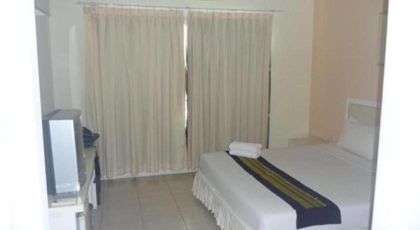 Seng Aroun Hotel Pakse Exterior photo